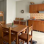 شقة Dn *